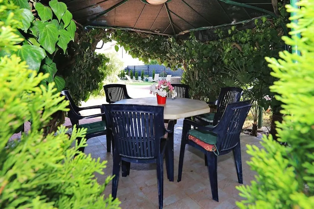 Apartamento Green Oasis Zadar With Jacuzzi Croacia